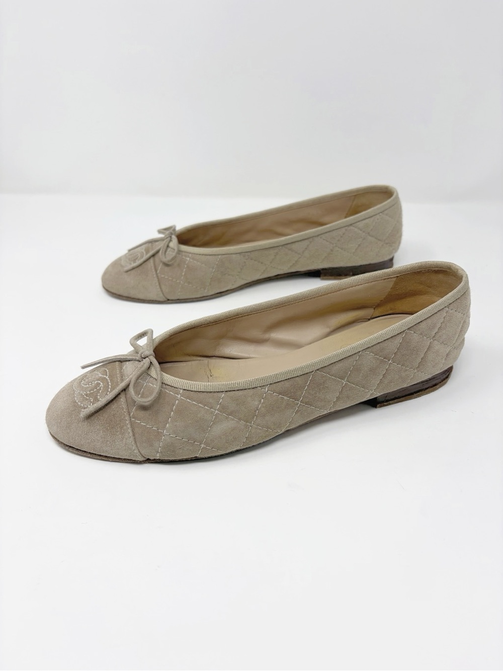 Chanel Suede Calfskin Beige Ballet Flats size 38